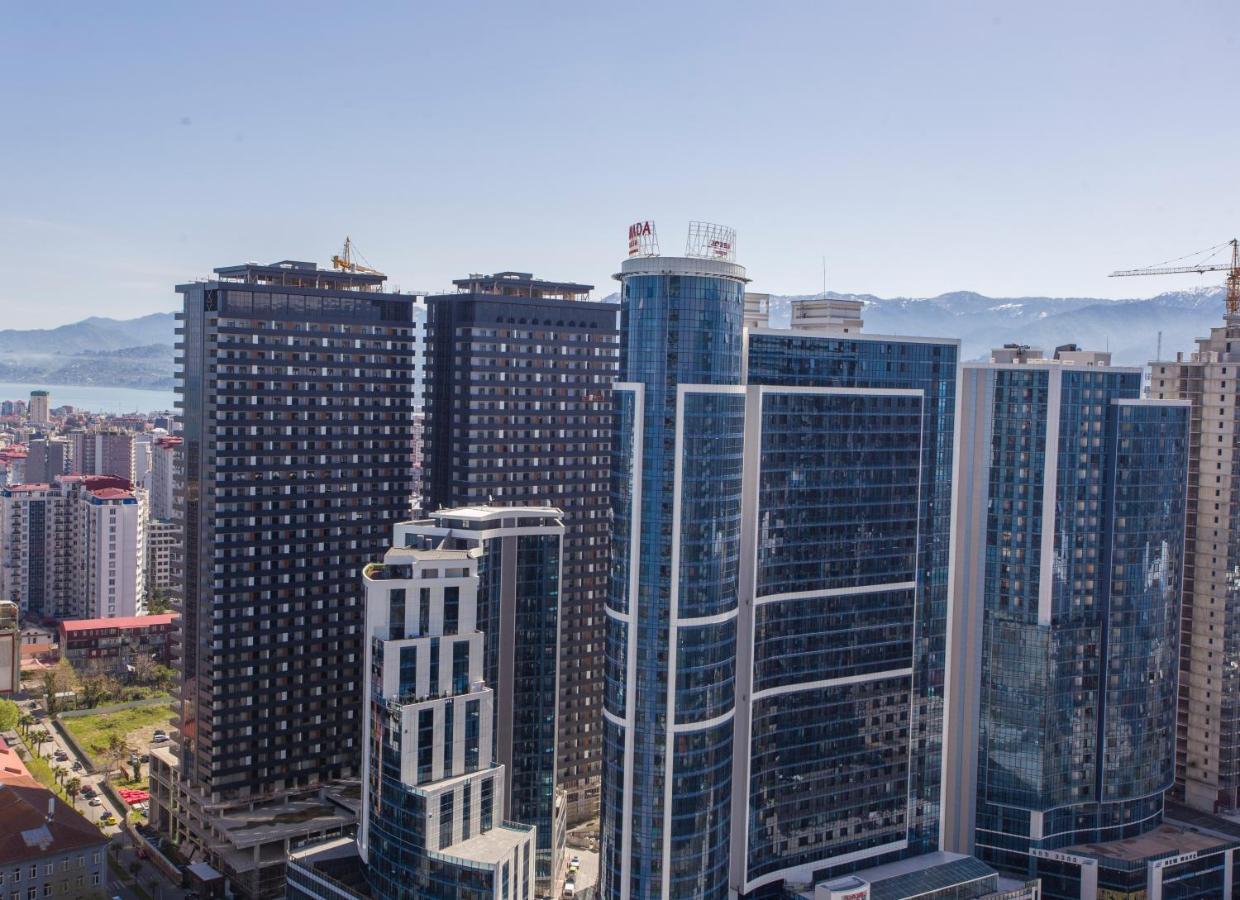 Сozy Apartment In Orbi City Batumi Exterior foto